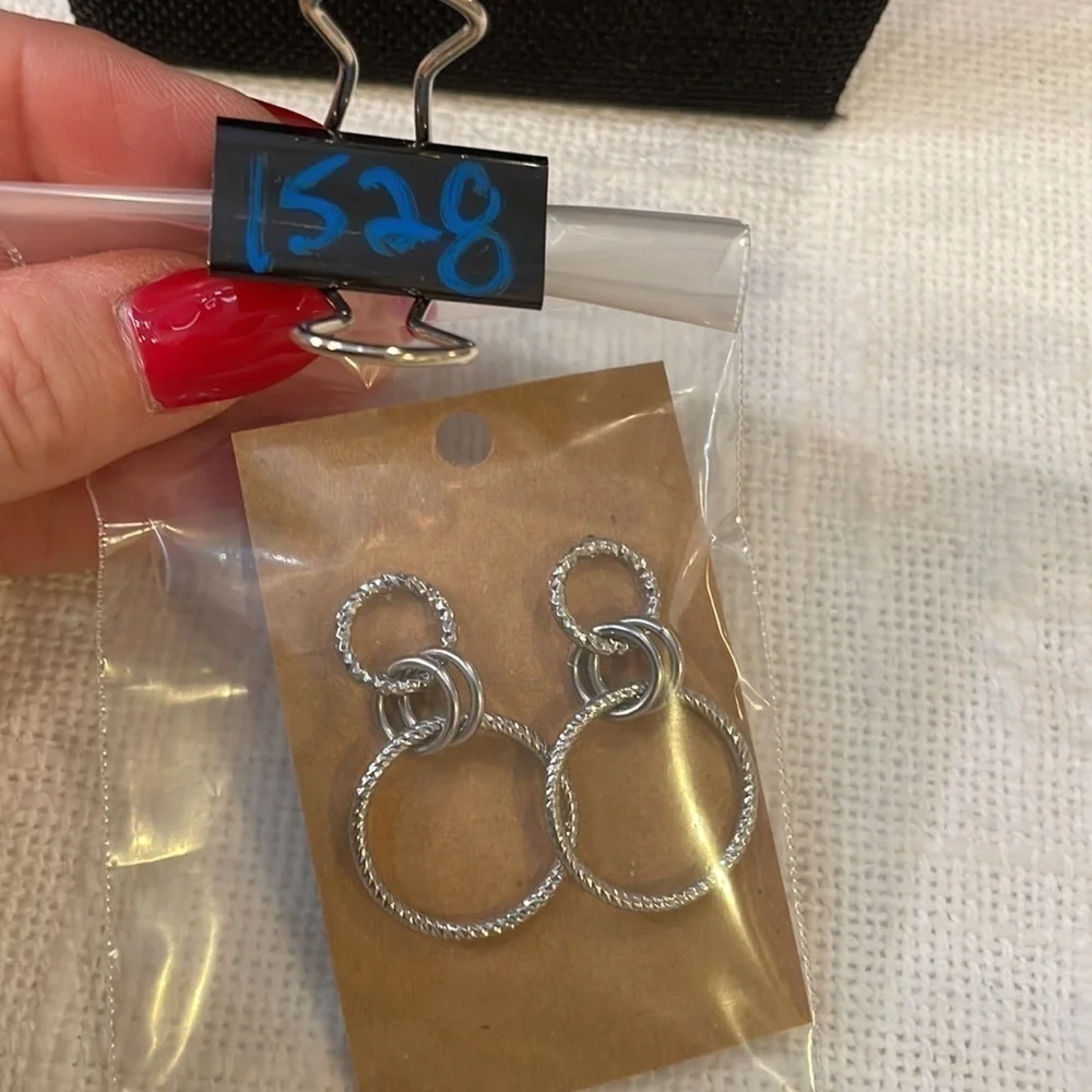 💐5/25 chunky interlocking hoop circle chain statement earrings